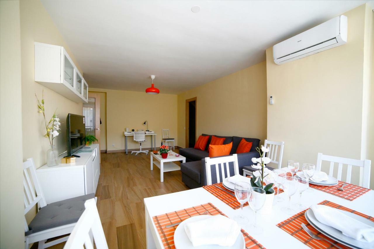Апартаменты Apartamento Con Parking Union 45 Малага Экстерьер фото